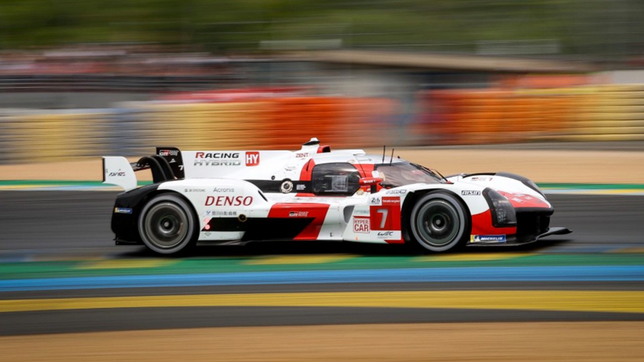 TOYOTA GAZOO RACING TRIUMFUJE W LE MANS